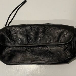 Black Buffalo Leather Windshield Bag